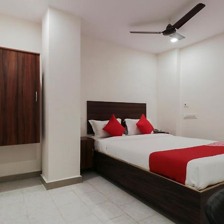 Hotel O Akshaya Elite Vijayawāda エクステリア 写真