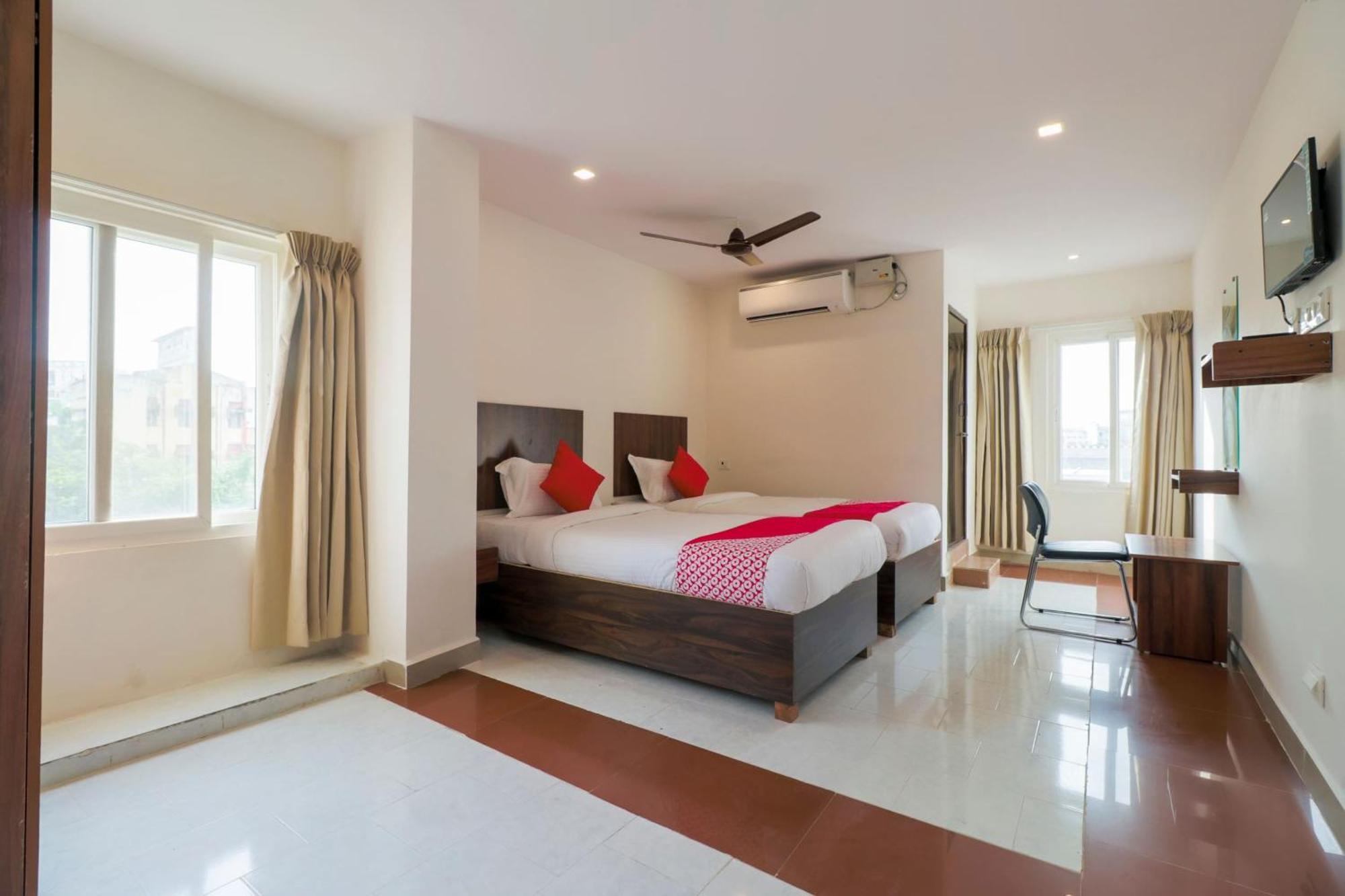 Hotel O Akshaya Elite Vijayawāda エクステリア 写真