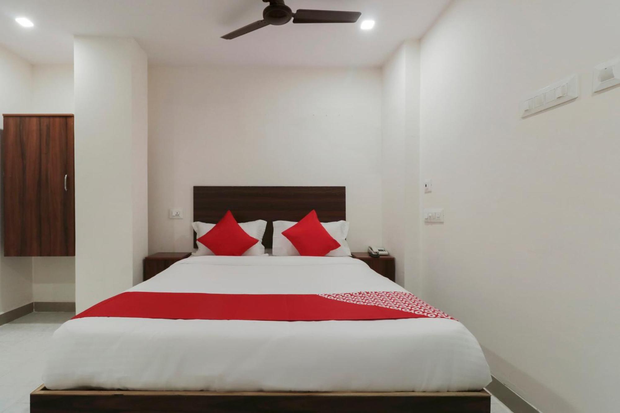 Hotel O Akshaya Elite Vijayawāda エクステリア 写真